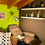 Tranquila Casita De Invitados En Con Chimenea Vigo