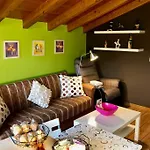 Tranquila Casita De Invitados En Con Chimenea Dom wakacyjny