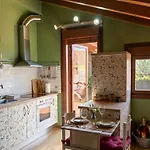 Tranquila Casita De Invitados En Con Chimenea Holiday home Vigo