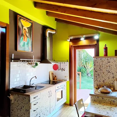 Сasa de vacaciones Tranquila Casita De Invitados En Con Chimenea Vigo