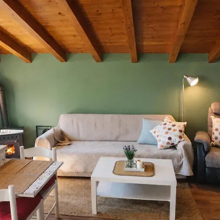 Holiday home Tranquila Casita De Invitados En Con Chimenea *