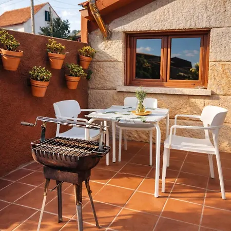 Tranquila Casita De Invitados En Con Chimenea Vigo