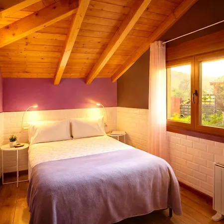 Holiday home Tranquila Casita De Invitados En Con Chimenea