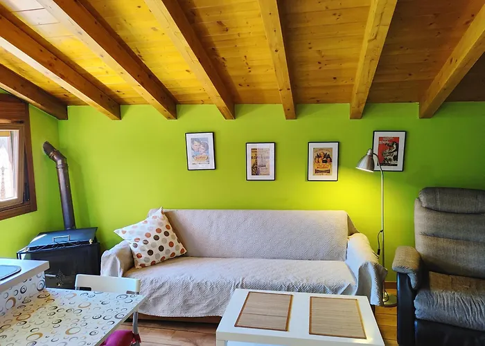 Tranquila Casita De Invitados En Con Chimenea Tatil Evi